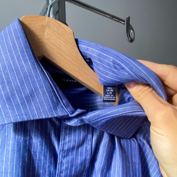 🍂 Classic Blue Pinstriped Chic Oversized Button Down Shirt by Tommy Hilfiger - Picture 6 of 8